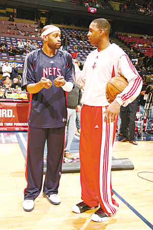 孔帕尼：我们没有“杯赛门将”制度；在混乱中迪亚斯有创造力（孔帕尼：不实行“杯赛门将”制度；迪亚斯在混乱中展现创造力）