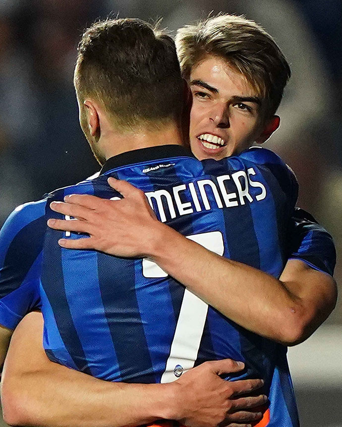 甲比赛中 甲比赛中