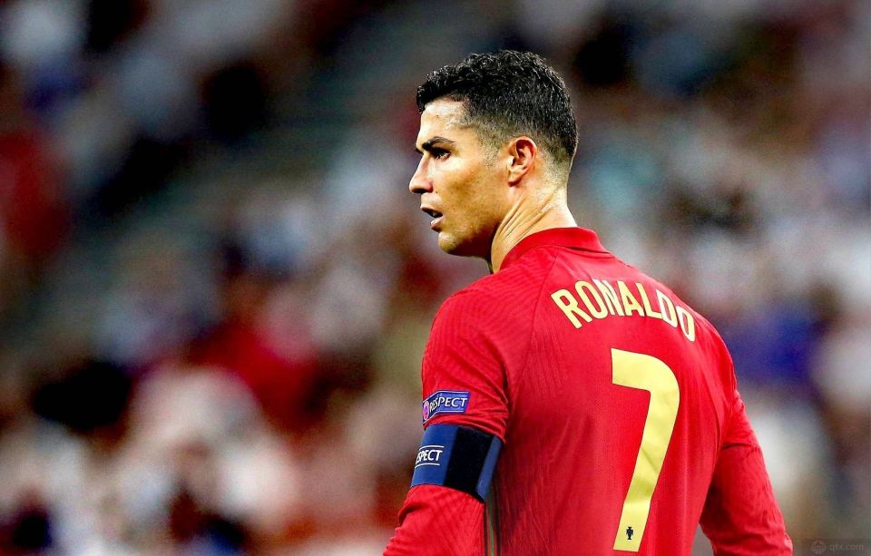 于詹姆斯 于詹姆斯